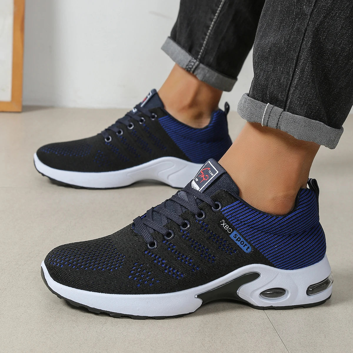 Men’s Casual Sports Shoes, Breathable Mesh Lace-Up Versatile Sports Shoes