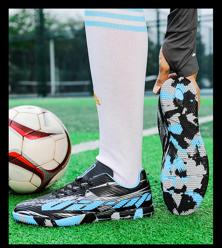 Nouvelles chaussures de football pour hommes, baskets de match, chaussures de soccer antidérapantes, chaussures de sport pour terrain gazonné, chaussures d'entraînement professionnelles, ultra-légères, unisexes.