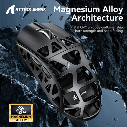 ATTACK SHARK R3 gamingmus i magnesiumlegering med bikakestruktur, ultralätt 8K Hz, PAW3395-sensor, 26000 DPI, ergonomiskt skal