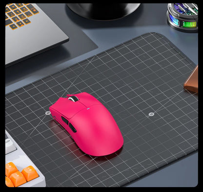 Ratón gaming inalámbrico ATTACK SHARK X11SE, trimodo, superligero de 63g con sensor PAW3311, 22000 DPI, batería de 300mAh, controlador dual