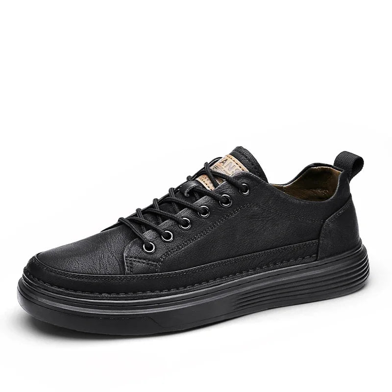 Sneakers classiche da uomo con plateau, scarpe casual slip-on da uomo, sneakers in pelle, nuove scarpe basse comode, mocassini da uomo per la primavera