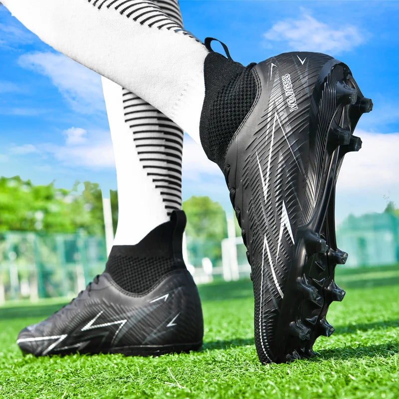 Bottes de Football professionnelles pour hommes, chaussures de Football pour adultes, baskets de sport de plein air, crampons de Football ultralégers, entraînement