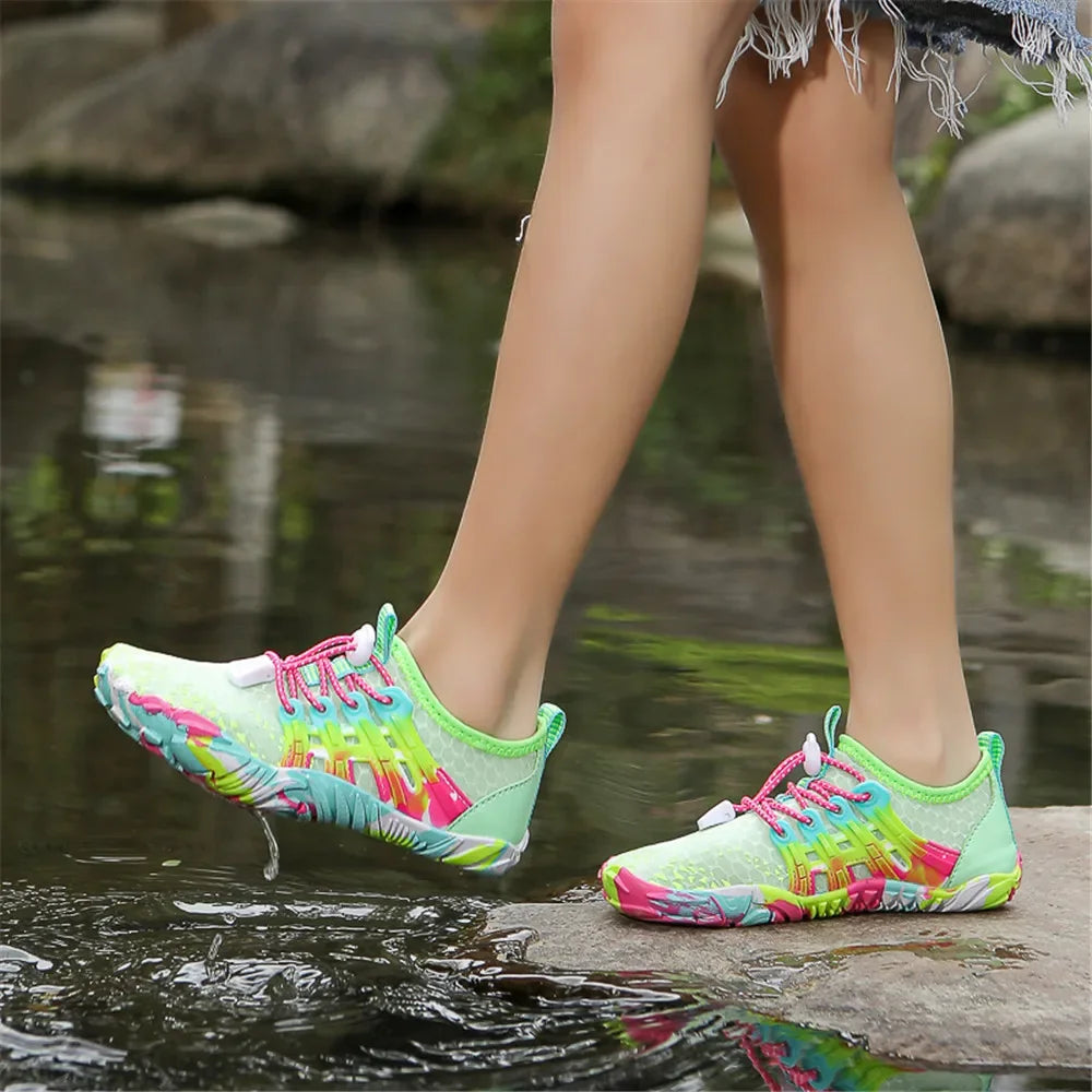 New 12 Colors Water Shoes Kids Summer Beach Five Fingers Barefoot Swimming Aqua Shoes Quick Dry Seaside River Children Sneakers