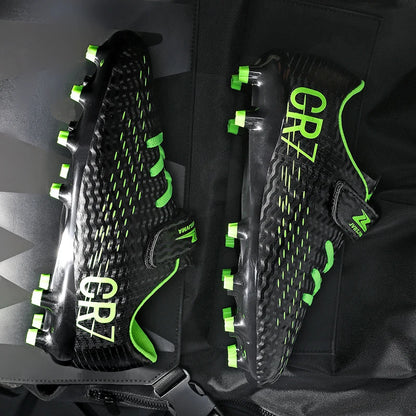 Nouvelles chaussures de football montantes à crampons longs pour adolescents et étudiants, adaptées aux garçons et aux filles, élégantes, durables et tendance