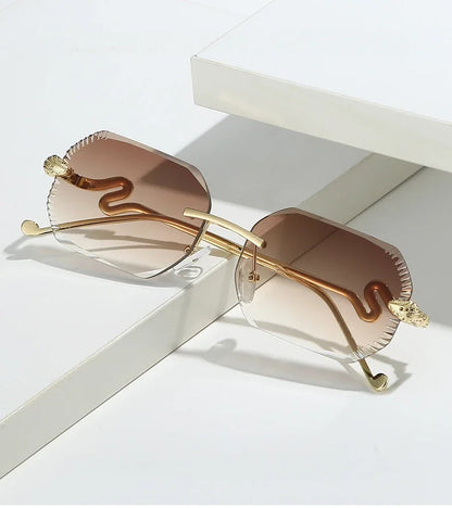 Fashion snake-shaped metal decorative sunglasses - unisex irregular frame, UV protection, sunshades