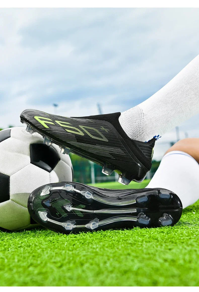 Nouvelles chaussures de football pour hommes, chaussures de match, crampons pour terrain en gazon, baskets de haute qualité, chaussures de futsal pour intérieur, chaussures montantes antidérapantes pour extérieur, meilleu