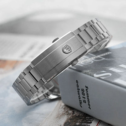 „Watchdives“ laikrodis WD0006, mechanizmas VH31 su sklandžiai veikiančia sekundės rodykle, išgaubtas safyro stiklas, švytinti danga BGW9, atsparus vandeniui iki 10 barų, 38 mm, klasikinis stilius