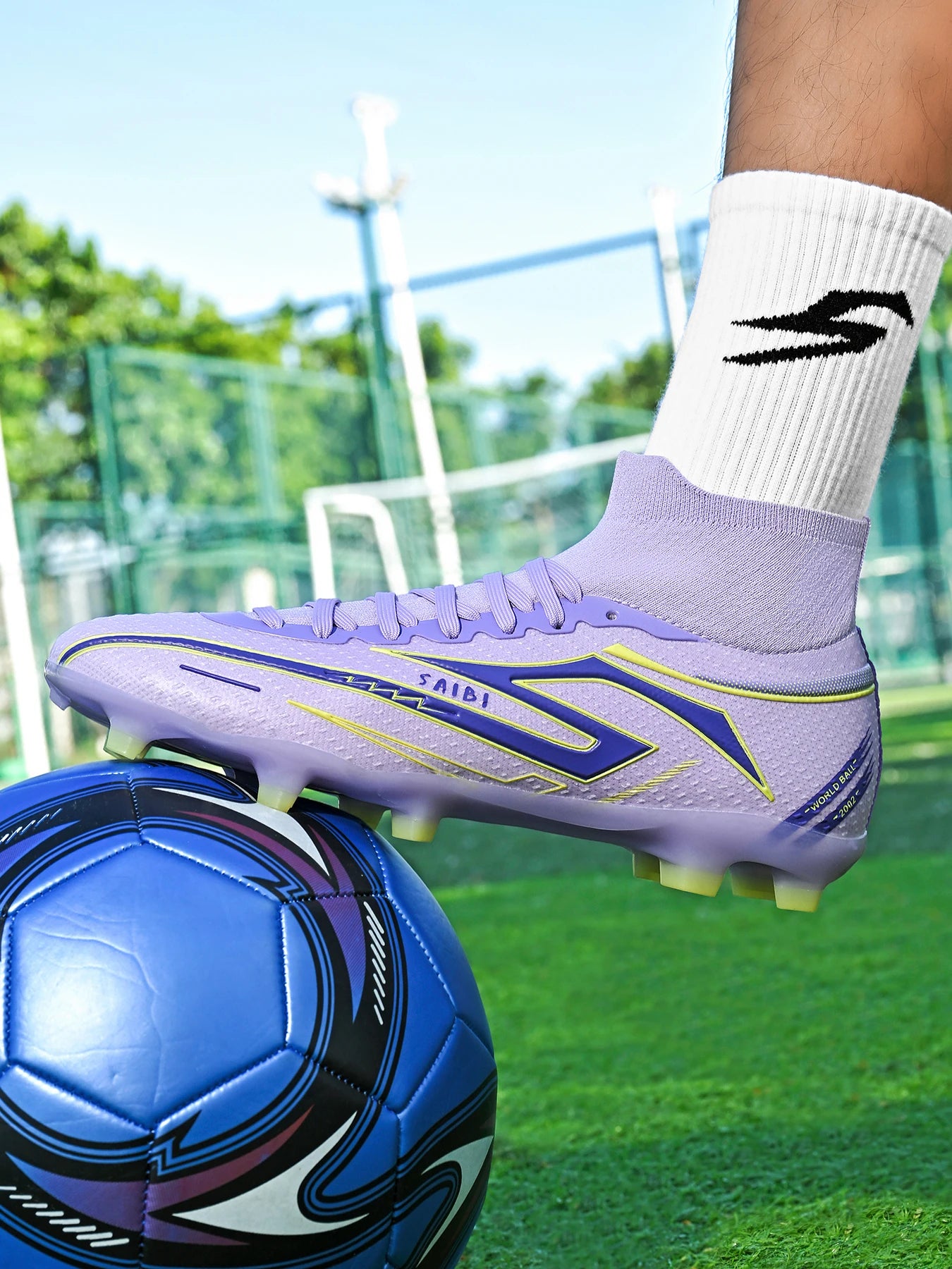 Classic Style AG FG Football Shoes PU Fabric Ventilated Upper TPU Wearproof Outsole Unisex Kids Outdoor Football Shoes