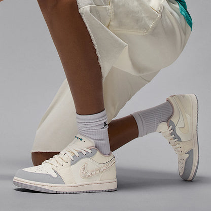 Nike Original Air Jordan 1 Low Damen-Sportschuhe, strapazierfähig, IH7323-100