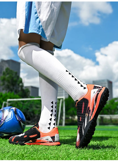 Nouvelles chaussures de Football en plein air pour hommes crampons chaussures de Football professionnelles bottes de terrain de Football pour enfants baskets d'entraînement confortables et antidérapantes