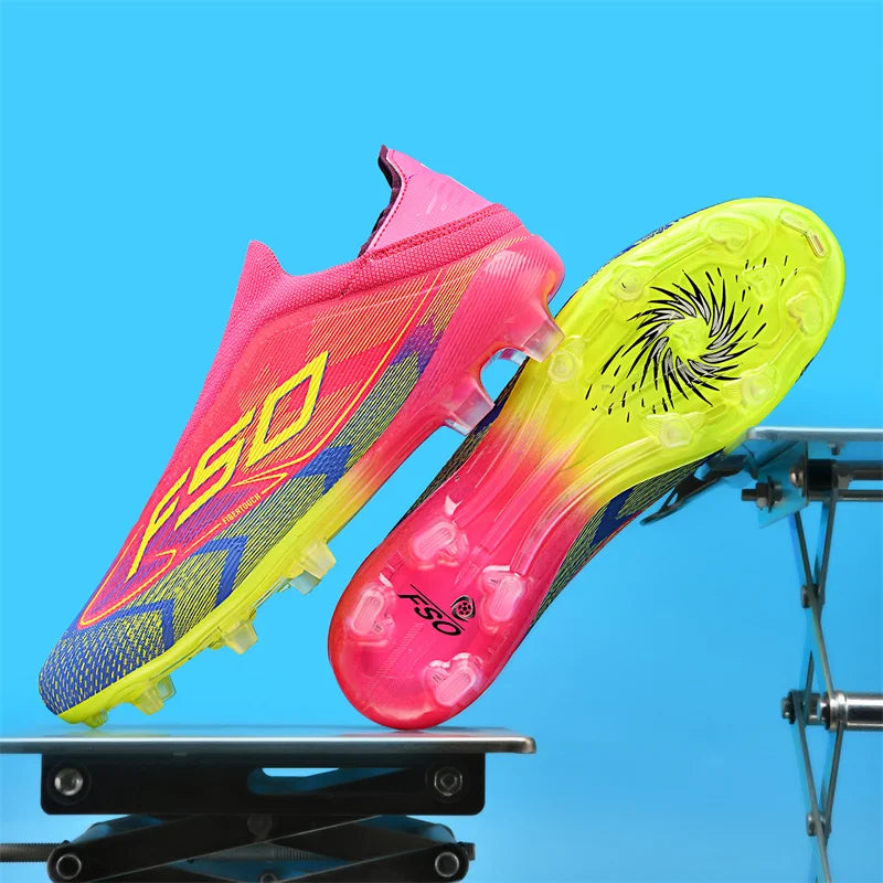 Nouveaux hommes chaussures de Football Match intérieur vente chaude bottes de Football en plein air crampons d'herbe baskets de Futsal montantes antidérapantes de haute qualité
