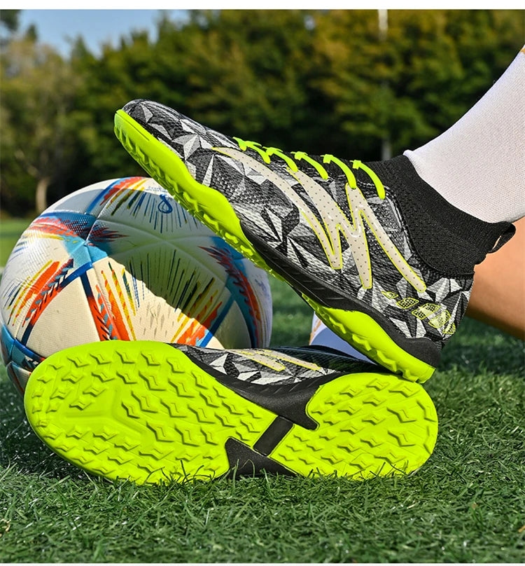 New Men's Football Boots Breathable Sport Training Soccer Shoes Cleats Sport Outdoor TF Futsal Match Turf Grass Drop Shipping
