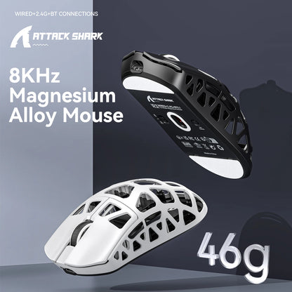 ATTACK SHARK R3 gamingmus i magnesiumlegering med bikakestruktur, ultralätt 8K Hz, PAW3395-sensor, 26000 DPI, ergonomiskt skal