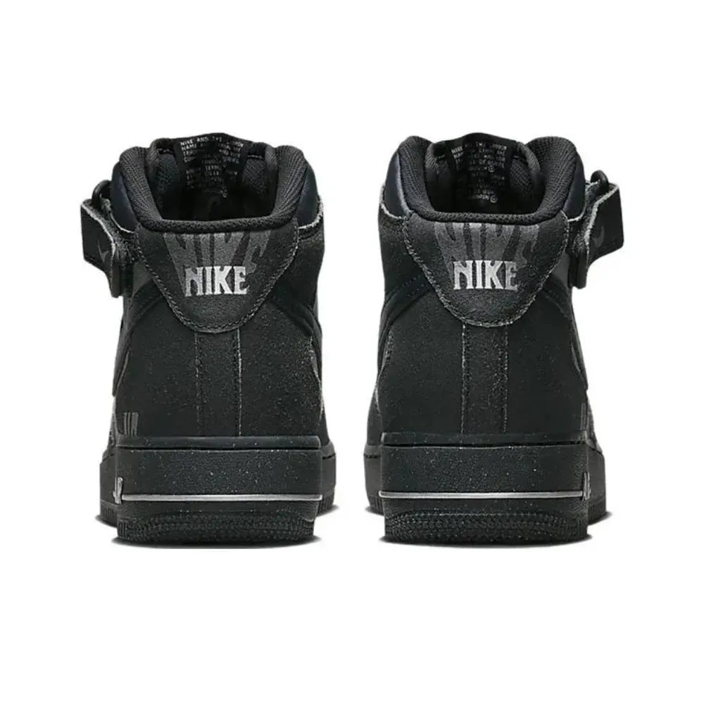Unisex tenisky Nike Air Force 1 Mid – podpora kotníku, klasické odpružené pohodlí a odolnost pro celodenní nošení DQ7666-001