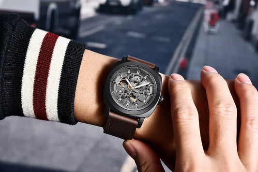 Montre pour homme BENYAR – Montre mécanique automatique de luxe, modèle « squelette » avec tourbillon, étanche jusqu'à 30 m, bracelet en cuir, style sportif.