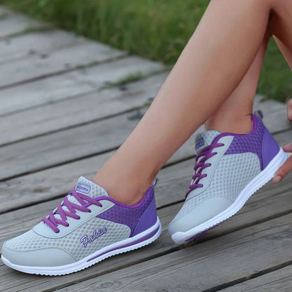 Women's Sneakers 2025 New Fashion Flat Women's Shoes Vulcanized Casual Sneaker Woman Lace Up Women Sneakers Tenis Feminino