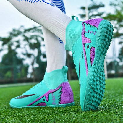 Chaussures de Football pour hommes et femmes, chaussures de sport en plein air, chaussettes ultralégères, antidérapantes, baskets de Futsal, nouvelle mode