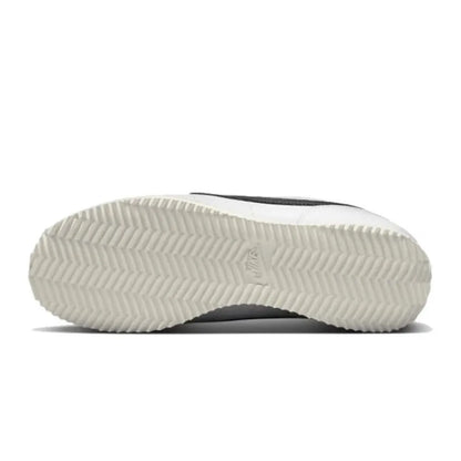 Nike CORTEZ damesko: Komfortable, stilfulde og trendy lave udendørs sports- og fritidssko DN1791-100