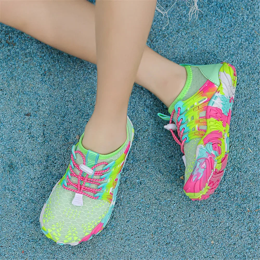 New 12 Colors Water Shoes Kids Summer Beach Five Fingers Barefoot Swimming Aqua Shoes Quick Dry Seaside River Children Sneakers