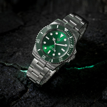 Watchdives WD1680Q V2 Green Dial Quartz Watches VH31 Sweep Second Movement Sapphire 200M Waterproof Stainless steel WristWatch