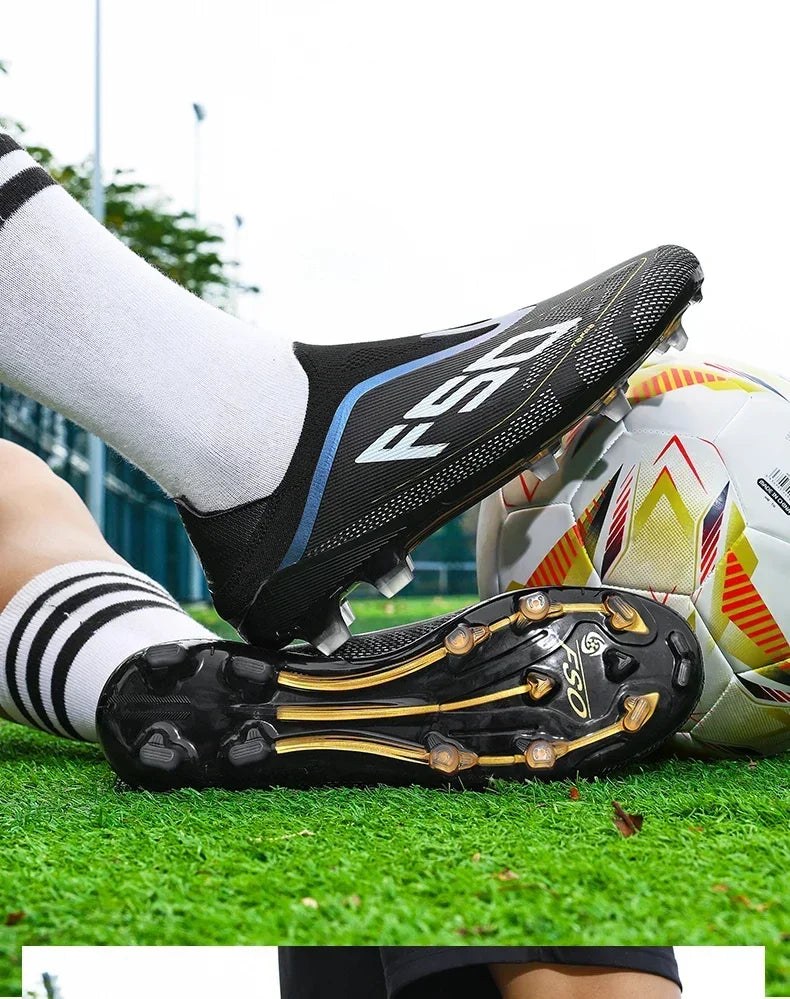 Nouvelles chaussures de football pour hommes, de haute qualité, antidérapantes, légères, très vendues, crampons d'entraînement pour terrain en herbe, mi-hautes, pour les matchs en extérieur, chaussures de sport.