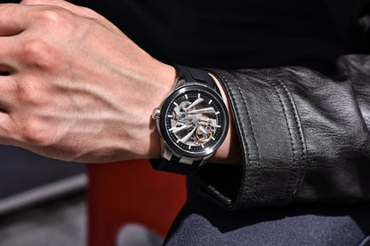 Montre pour homme PAGANI DESIGN – Modèle mécanique automatique de luxe, type « squelette » (à cœur ouvert), doté d’un tourbillon, verre saphir avec traitement antireflet, étanche et luminescent.