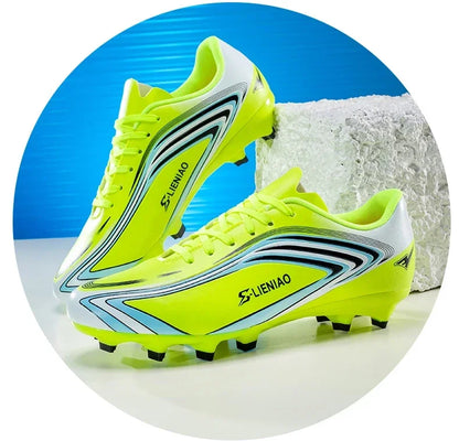 Nouvelles chaussures de football pour hommes, baskets de haute qualité, crampons de futsal pour gazon, chaussures de football d'intérieur très vendues, chaussures d'entraînement antidérapantes pour l'extérieur