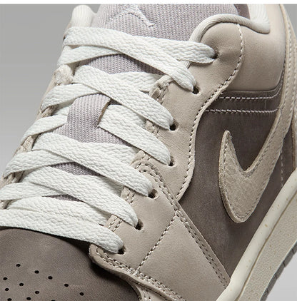 Ténis de basquetebol Nike JORDAN genuínos para homem, de cano baixo, com atacadores, resistentes ao desgaste e com amortecimento de impacto IB7011-001