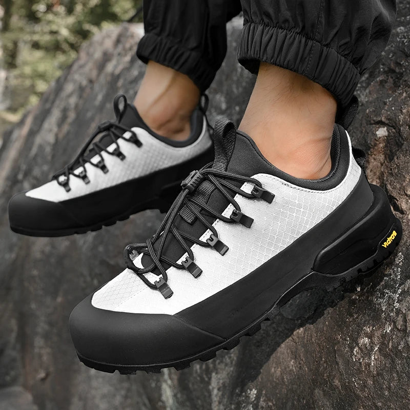 2025 New Mountaineering Shoes Outdoor Hiking Sports Shoes Men's Non-Slip Hunting Leisure Walking Shoes Size 37-45