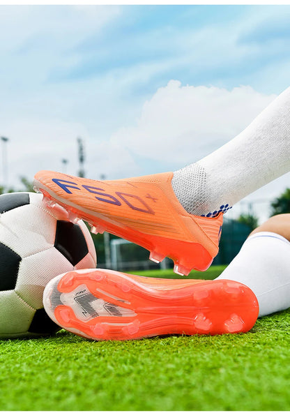 Nouvelles chaussures de football pour hommes, crampons pour terrain gazonné, chaussures de futsal confortables, chaussures de football pour terrain synthétique, chaussures de sport ultralégères, antidérapantes, pour adul