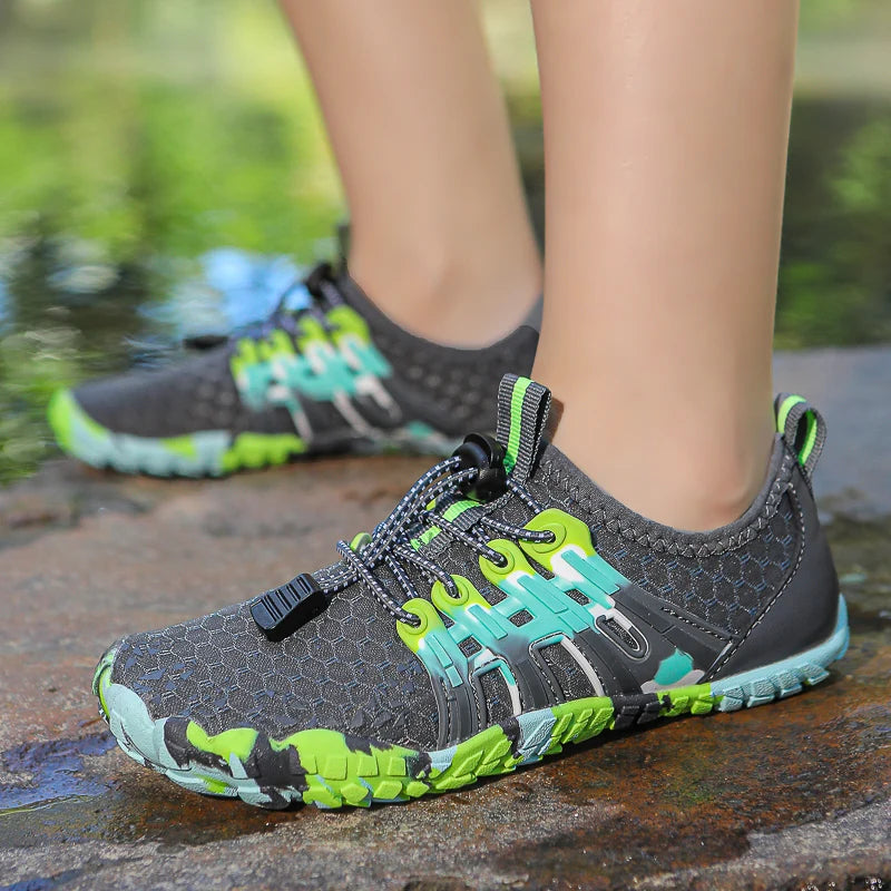 New 12 Colors Water Shoes Kids Summer Beach Five Fingers Barefoot Swimming Aqua Shoes Quick Dry Seaside River Children Sneakers