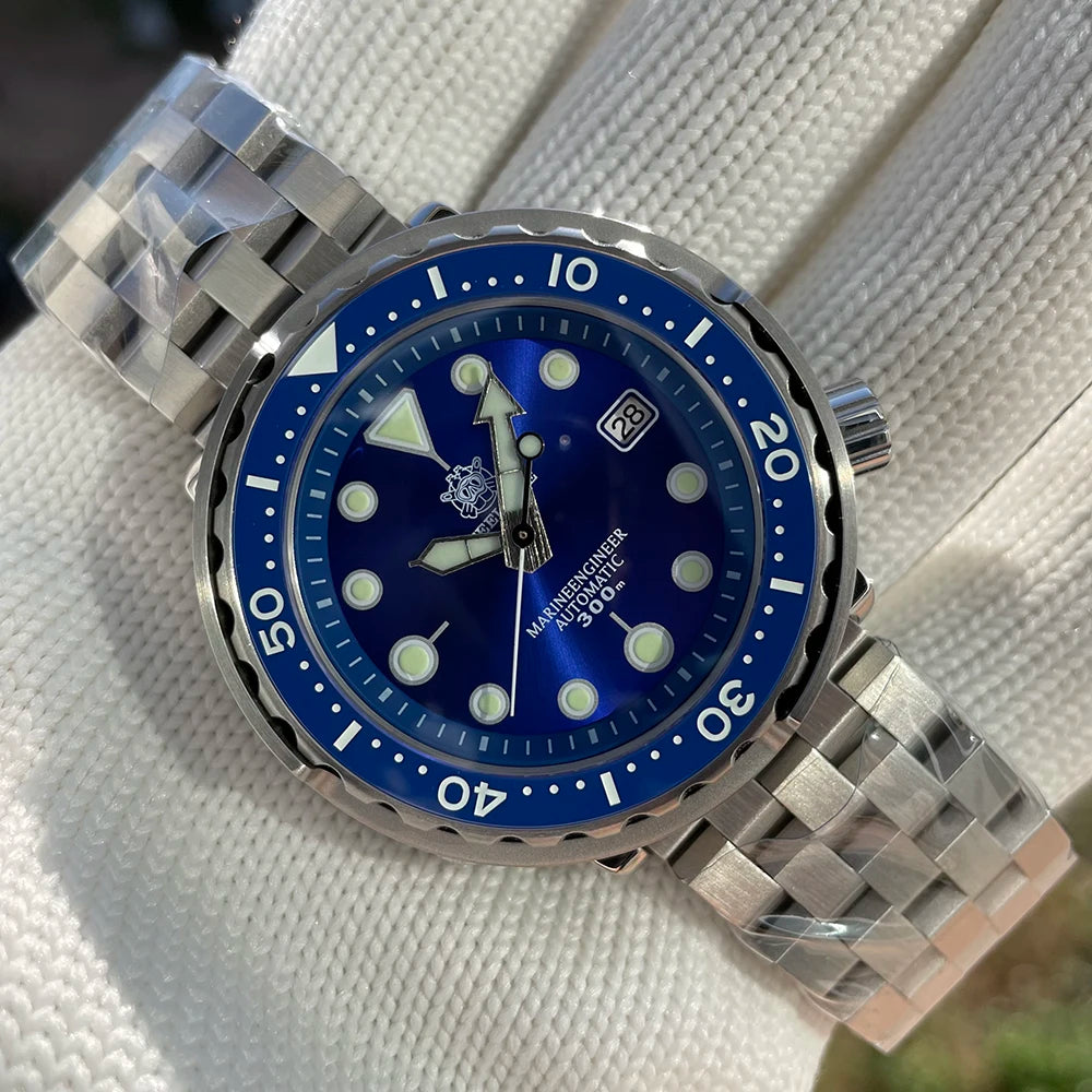 STEELDIVE SD1975 Mens Automatic Watches Men Dive Watch 300m Waterproof Mechanical Wristwatch C3 Luminous Clock Sapphire Mirror