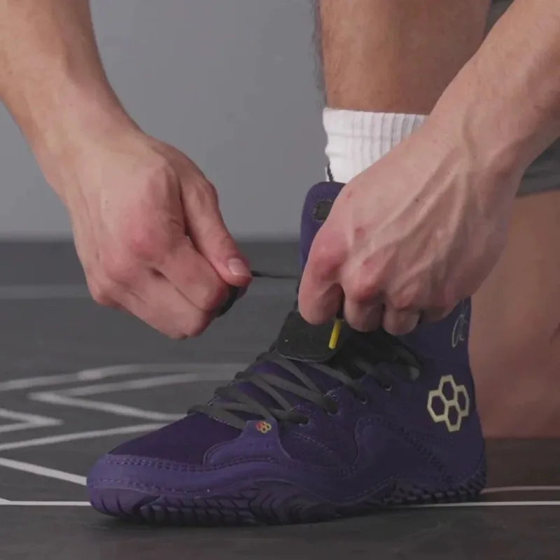 Zapatillas de lucha para hombre y mujer, calzado deportivo de competición para gimnasio y entrenamiento, alta calidad, cómodas, zapatillas de boxeo, tallas 36-45