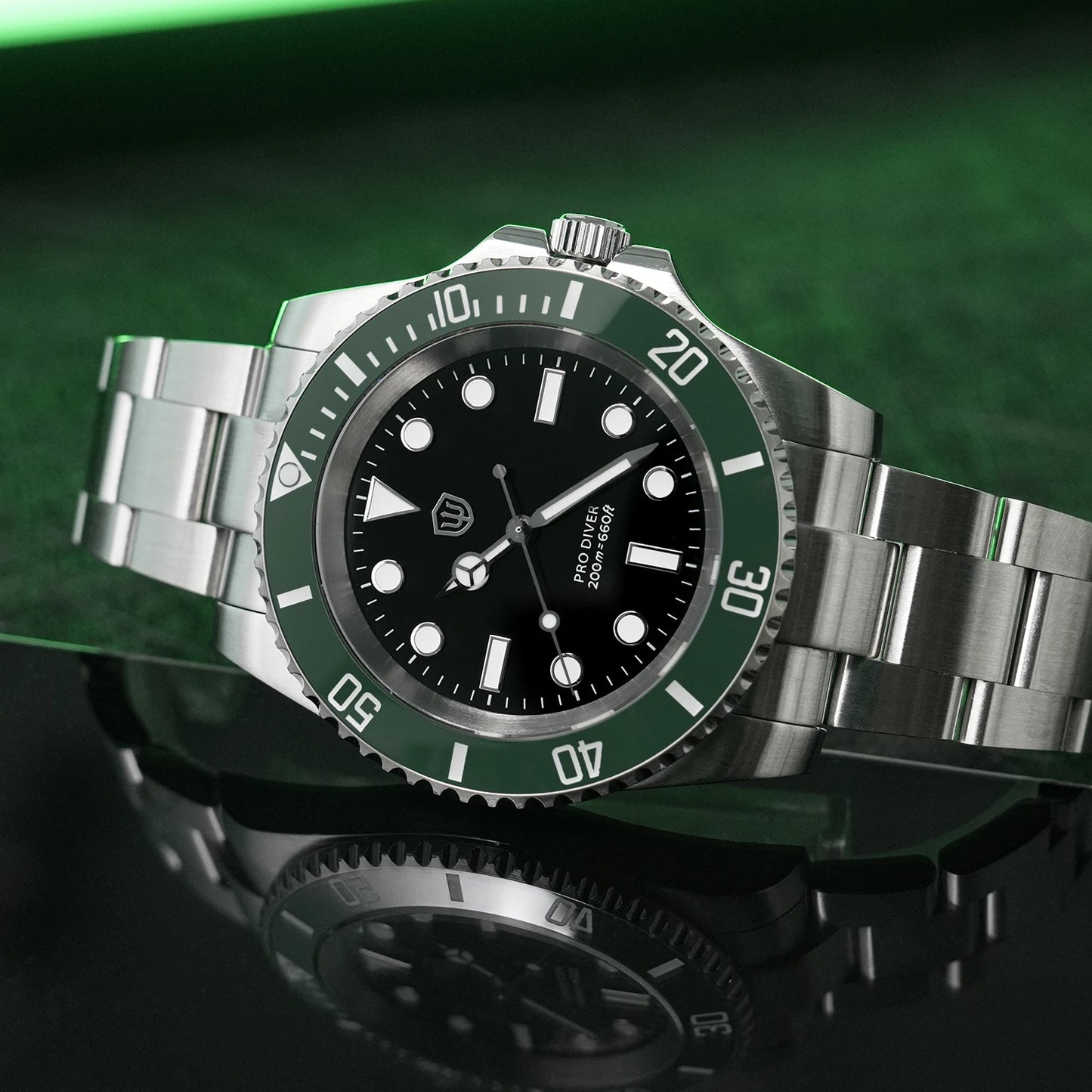 Watchdives WD1680Q V2 Green Dial Quartz Watches VH31 Sweep Second Movement Sapphire 200M Waterproof Stainless steel WristWatch