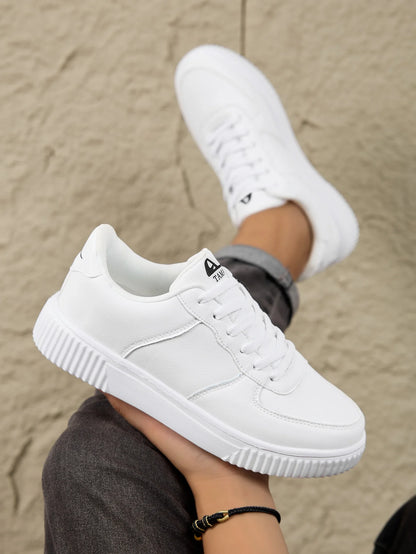 Fashion Leather Men White Sneakers Breathable Comfort Classic Casual Shoes Mens Women Outdoor Walking Shoes Couple Footwear Size