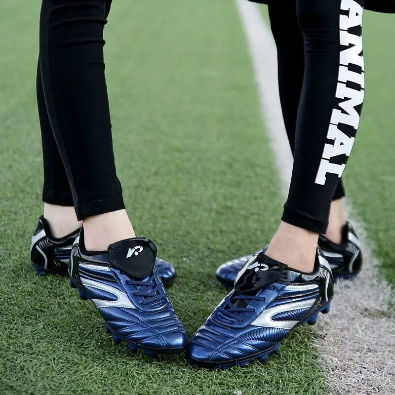 Hommes Football bottes de Football athlétique enfants chaussures de Football nouveau cuir haut mâle crampons formation Football baskets Sport