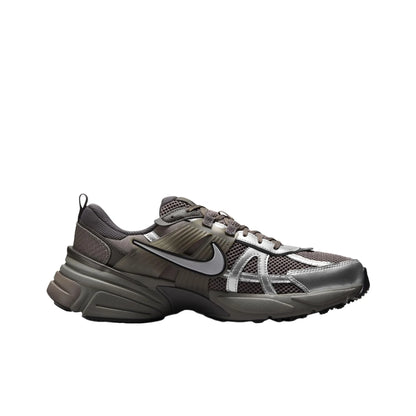 Nike V2K Run Retro Running Shoes Comfortable cushioning and durable construction Unisex everyday casual style HQ1678-200