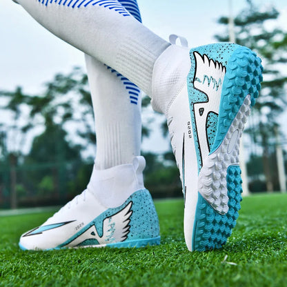 Nouvelles chaussures de football pour hommes, chaussures de soccer de haute qualité pour l'extérieur, chaussures de sport ultralégères pour l'intérieur, chaussures de sport antidérapantes à cheville haute, chaussures d
