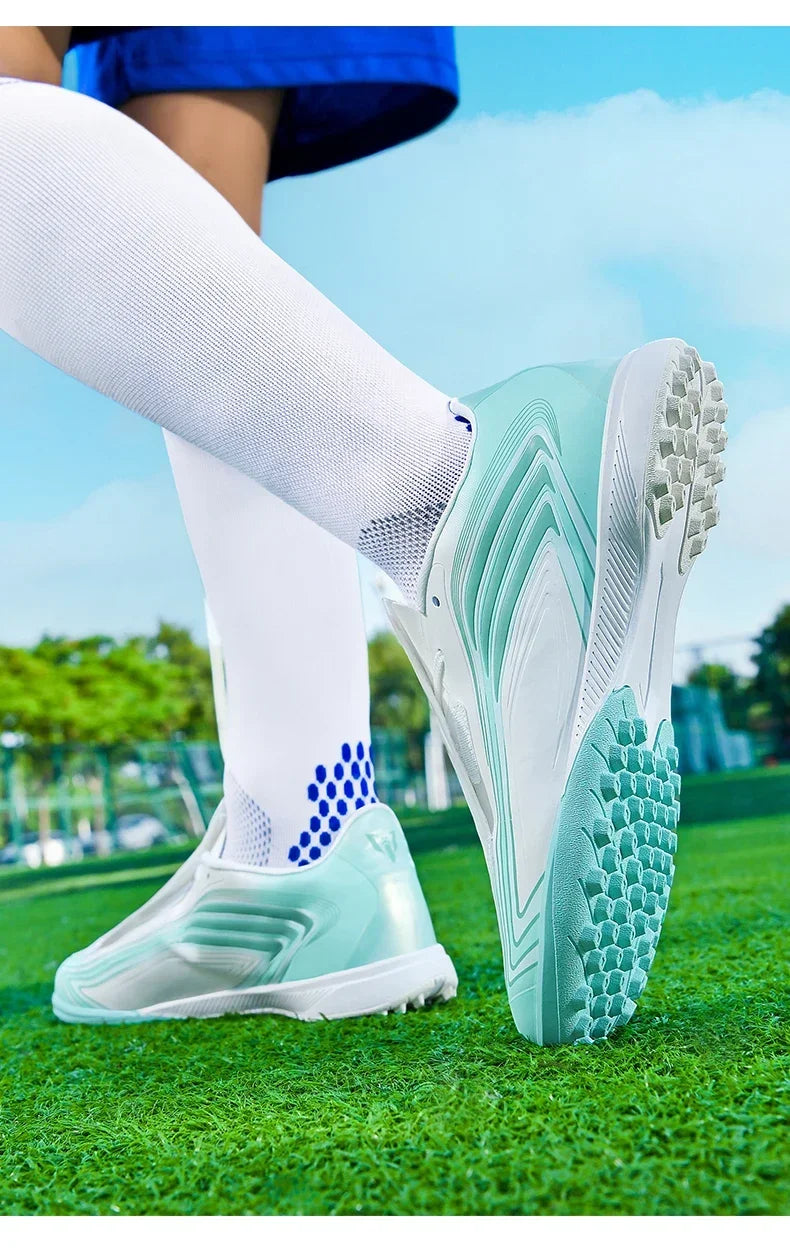 Nouvelles chaussures de football pour hommes, baskets de futsal, crampons antidérapants de haute qualité pour intérieur, chaussures de football à crampons très vendues, chaussures de match pour terrain gazon, chaussures
