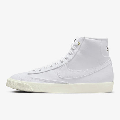 Nike Authentic BLAZER Pioneers Damen-Freizeit-Sneaker, niedrig geschnitten, leicht DX5550-100