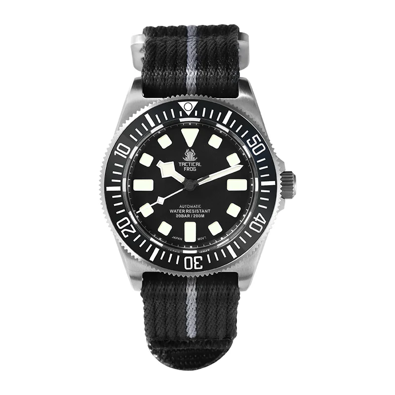 Tactical Frog FXD V4 Mechanische Uhr NH35 Automatikwerk Titan-Herrenuhr 200m wasserdicht Saphirglas Leuchtzeiger 42mm Uhr