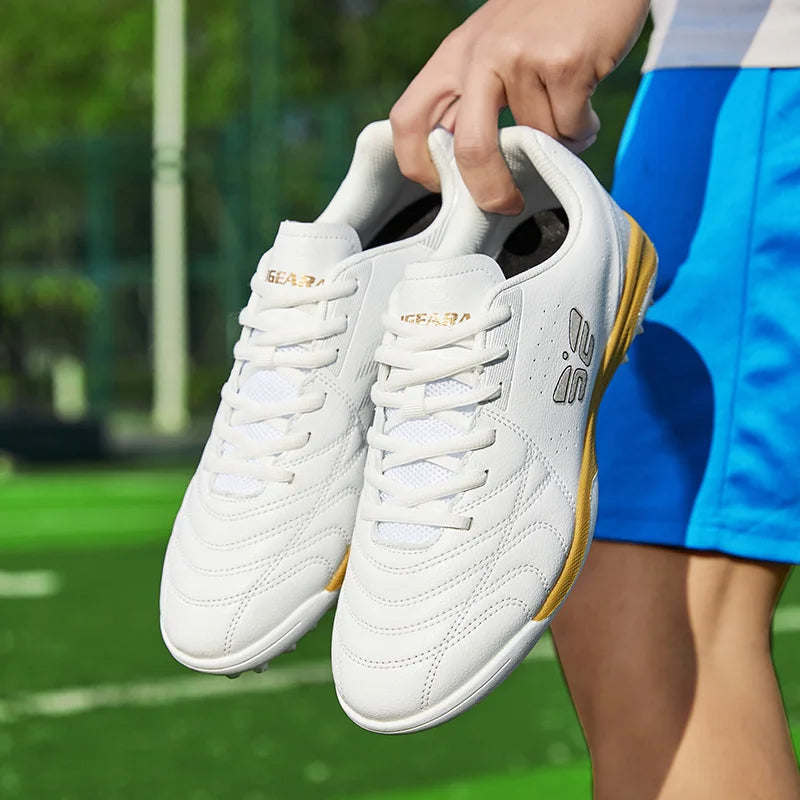 Nouvelles chaussures de football pour hommes, crampons de match, bottes de football TF/FG, baskets unisexes ultralégères pour gazon, vente chaude, haute qualité, professionnelles