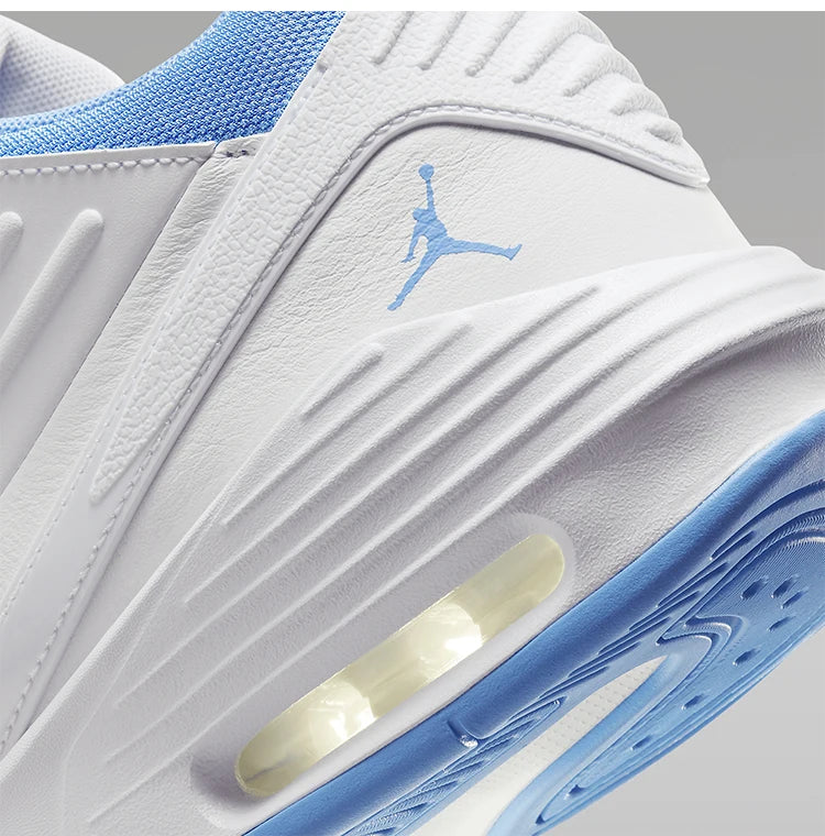 Nike uradni originalni moški športni čevlji z oblazinjenim podplatom Jordan Max Aura 5 DZ4353-106