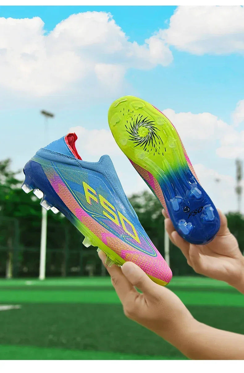 Nouvelles chaussures de football pour hommes, crampons de haute qualité, bottes de football pour terrain en herbe, idéales pour les matchs en extérieur, baskets légères mi-hautes, très vendues, antidérapantes, pour l'e