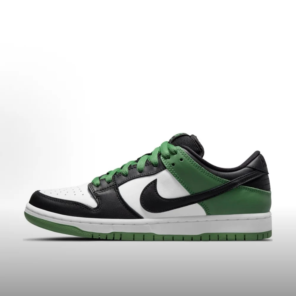 Nike Dunk SB Fashion-forward, versatile everyday low-top sneakers—durable and comfortable for casual wear BQ6817-302