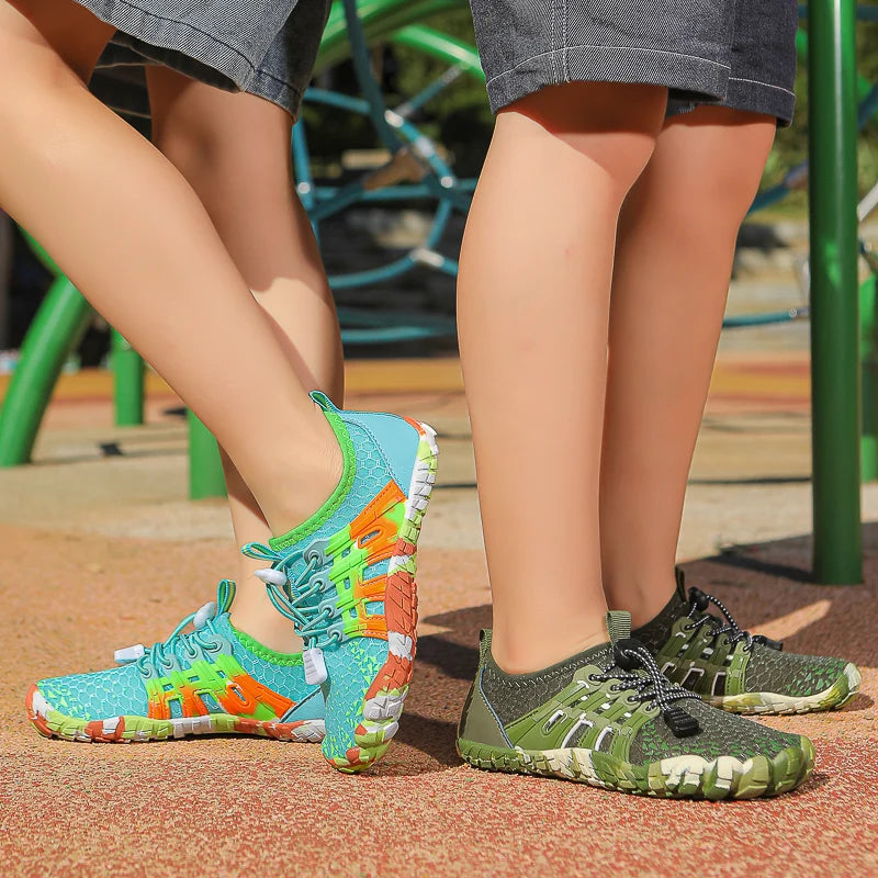 New 12 Colors Water Shoes Kids Summer Beach Five Fingers Barefoot Swimming Aqua Shoes Quick Dry Seaside River Children Sneakers