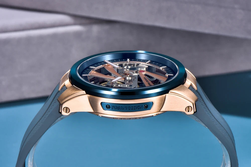 Montre pour homme PAGANI DESIGN – Modèle mécanique automatique de luxe, type « squelette » (à cœur ouvert), doté d’un tourbillon, verre saphir avec traitement antireflet, étanche et luminescent.