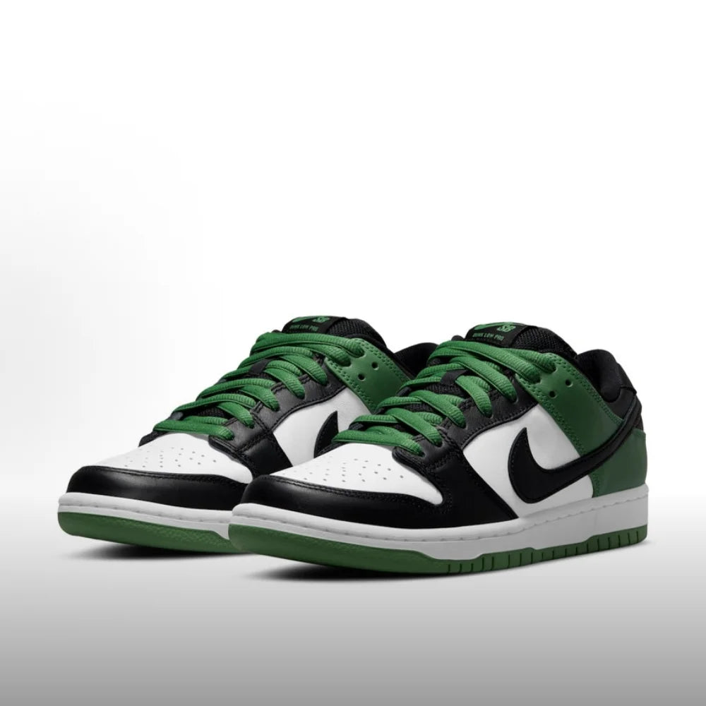 Nike Dunk SB Fashion-forward, versatile everyday low-top sneakers—durable and comfortable for casual wear BQ6817-302