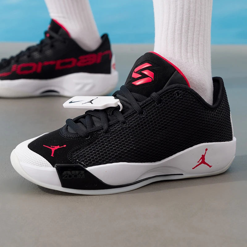 Nike Herrenschuhe Jordan Luka 77 PF – praktische Trainings-, Sport-, Freizeit- und Basketballschuhe IF1611-001
