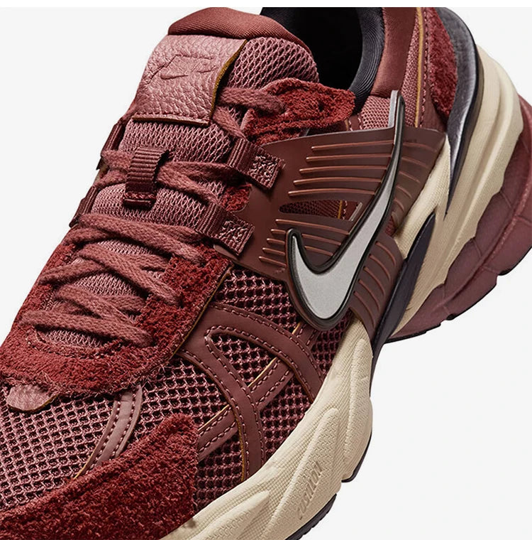 Nike Official Authentic W NIKE V2K RUN Women's Retro Wear-Resistant Dad Shoes FN6703-201